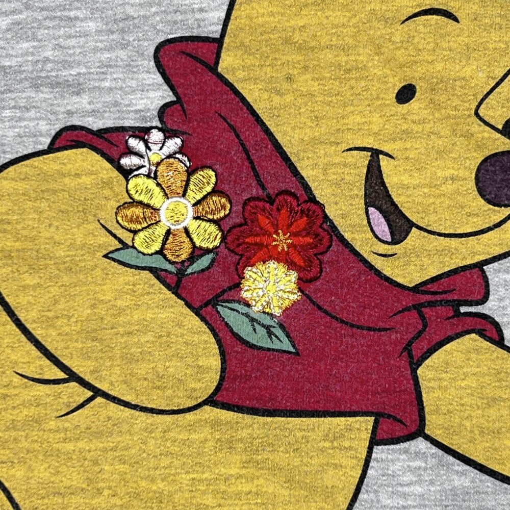 Disney Winnie the Pooh Embroidered Flowers Graphic Fleece Sweatshirt Sz XS NWOT - Picture 4 of 7
